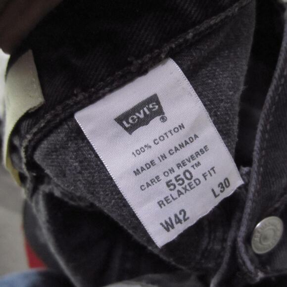 Levi's 550 Jeans Mens 42x30 Black Relaxed Fit Tapered Leg Denim Classic - Picture 7 of 8